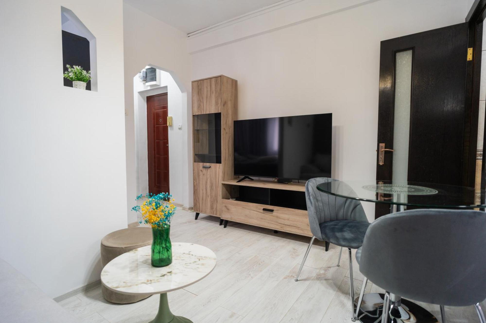 Ultra Central Cozy Apartment Schitu - Cismigiu Park 부쿠레슈티 외부 사진